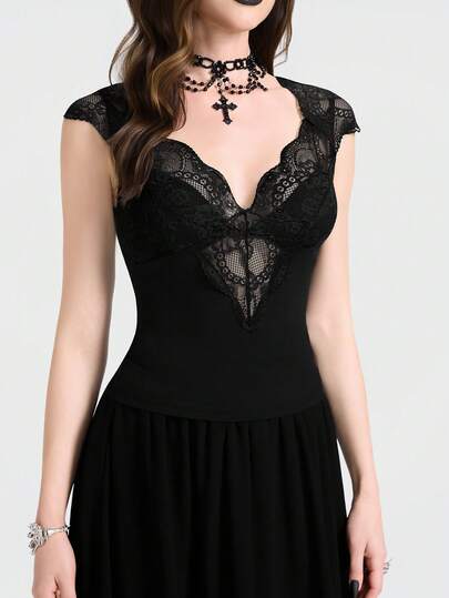 Breakform 女士哥特性感Y2K深V领蕾丝边拼接纯色针织修身蕾丝短袖上衣