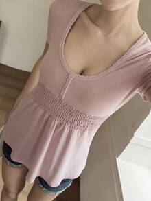 DAZY 粉色V领短袖荷叶边修身女式T恤 Y2K夏季 - 粉色 - 查看 6