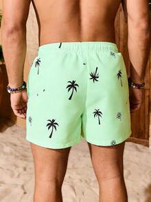 Manfinity KASUA Pantalones cortos de playa con estampado de palmeras, cintura con cordón y bolsillos para hombre, vacaciones - verde menta - Ver 2