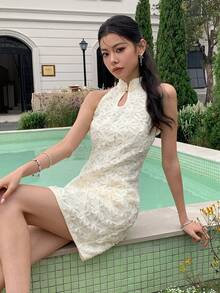 EastFlair 优雅纯色3D立体花卉中国风吊带连衣裙，夏季 - 杏色 - 查看 3