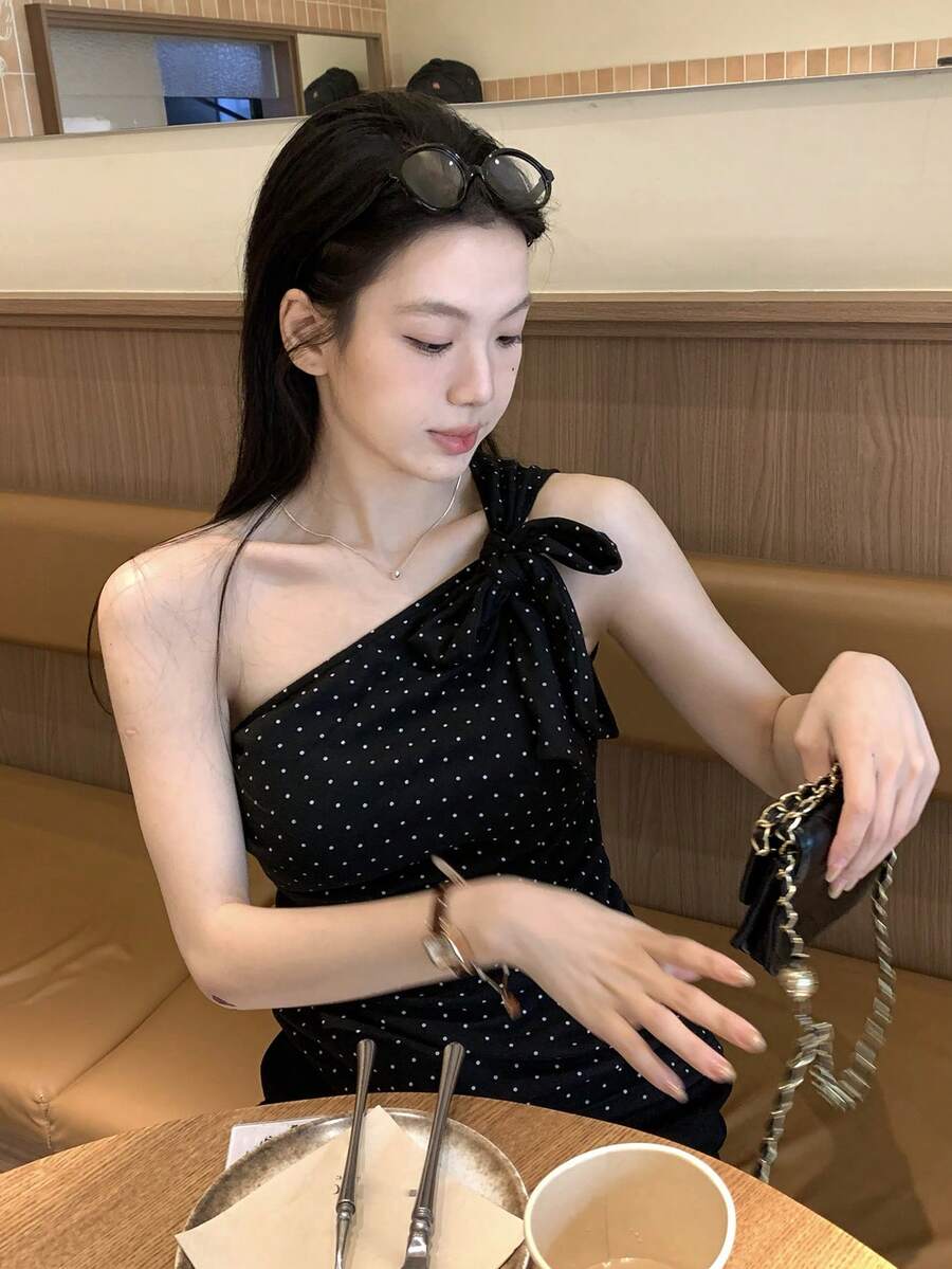 DAZY Women's Polka Dot One Shoulder Short Sleeve T-Shirt, Chic Holiday Style, Casual Korean Street Fashion, Spring/Summer - Black - View 1