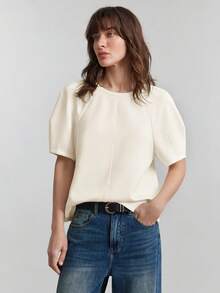 Ontre Áo thun nữ 2026SS màu mơ nhạt, chất liệu giống vải lanh, thoải mái, co giãn, cổ tròn, tay raglan, thiết kế chữ H, cổ tay nhún, điểm nhấn phối màu, phong cách hiện đại, năng động, công sở, thanh lịch, cổ điển, chất liệu cao cấp, thích hợp cho sân bay. - Màu be - Xem 5