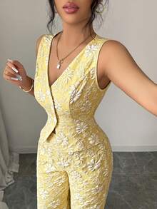 SHEIN Elenzya 女士夏季新款非洲雏菊提花压纹优雅休闲日常通勤商务套装蓝色背心和裤子两件套 - 淡黃色 - 查看 3