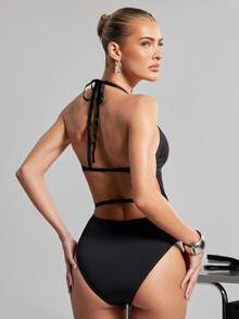 SHEIN Haute Bodysuit cổ yếm hở lưng có gân - màu đen - Xem 2