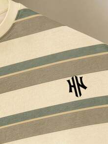 Manfinity Joysei Camiseta casual de cuello redondo de manga corta con estampado de letras y rayas para hombres - Multicolor - Ver 2