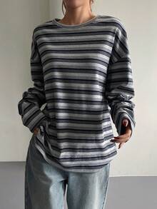 DAZY 女士条纹圆领宽松长袖T恤，适合通勤、办公、春、夏、冬三季穿着，宽松印花T恤 - 灰色 - 查看 3