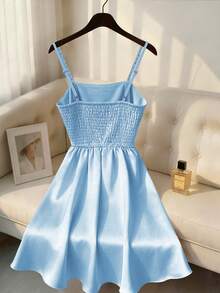 GlowEve Nuevo vestido mini ajustado de uso diario y versátil, con tirantes de espagueti y tela brillante, elegante para mujeres - Azul - Ver 2