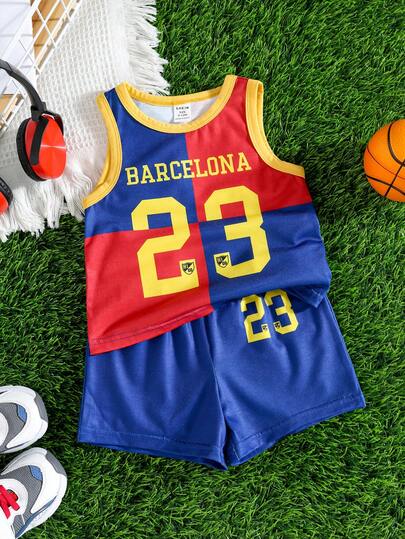 SHEIN 两件套男婴休闲运动可爱夏季无袖上衣，印有字母和数字图案，搭配松紧腰短裤，运动套装，适合外出、度假、返校、体育赛事、世界杯、春夏季节等场合。