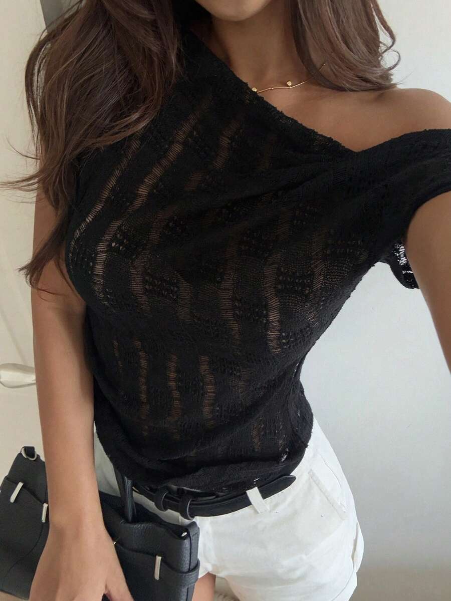 DAZY 女士休闲度假风纯色不对称领口做旧修身T恤,夏季 - 黑色 - 查看 1