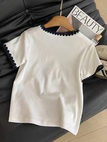GlowEve CURVE Fashionable Elegant Floral Lace Decor Round Neck Short Sleeve Plus Size Women T-Shirt, Spring/Summer - White - View 2