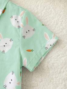 SHEIN 1 buah Kemeja Lengan Pendek Lembut Motif Kelinci Vintage untuk Anak Laki-laki, Gaya Sekolah Nyaman & Praktis untuk Musim Panas, Seragam Keluarga, Pakaian Sehari-hari, Paskah - Mint Green - View 3