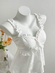 Flirla Camiseta sin mangas casual y dulce con volantes bordados en blanco para mujer, versátil para salidas, citas, adecuada para primavera/verano, temporada de vuelta al colegio - Blanco - Ver 5