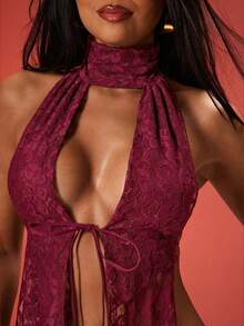 Denimoi Top halter asimétrico con espalda descubierta de encaje, tops sexy para salir de noche, atuendos de club y conciertos - Burdeos - Ver 6