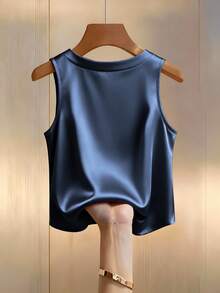 GlowEve CURVE 大码时尚休闲法式浪漫复古优雅通勤珍珠装饰吊带衫 - 藏蓝色 - 查看 2