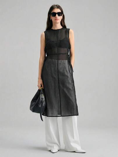 Ontre Áo camisole hai mặt màu đen mỏng nhẹ chất liệu Lyocell, kiểu dáng mới, phối dây buộc bên hông, dành cho mùa xuân/hè 2026. Mẫu áo đa năng phù hợp cho lễ hội, đi biển, dự tiệc, phong cách thành thị thanh lịch, công sở, trang phục thường ngày, vẻ ngoài giản dị nhưng sang trọng, thời trang sân bay cao cấp.