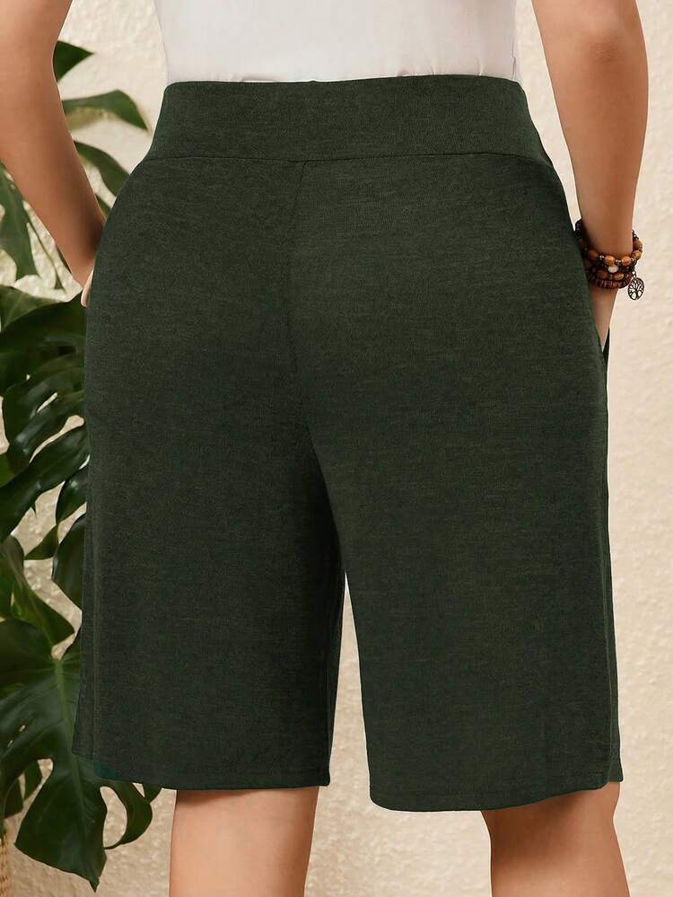 2pcs/Set  Plus Size Women's Summer Casual Vacation Country Knee Length Shorts, Black + Army Green Shorts  With Pockets,Summer Outfits For Women ,Vacation Outfits Women ,Holiday Outfits For Women,Going Out Outfits,2026 New Clothes,Simple And Fashionable For Everyday Wear,Suitable For Summer, Vacation, Daily Wear, Festival Outfits For Women