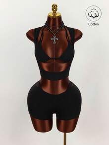 Amplova Bộ 2 món dành cho nữ: Áo camisole bó sát mới với chi tiết cúp ngực gợi cảm và quần short skinny cạp siêu thấp. - màu đen - Xem 3