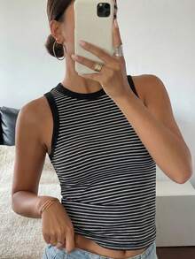 DAZY Women's Striped Short Sleeve Fitted T-Shirt Summer - Black and White - View 2