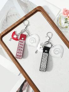 ROMWE Kawaii Bộ sản phẩm gồm 2 món đồ ngọt ngào và cá tính, phong cách retro đơn giản, kiểu sinh viên, màu đỏ + đen, chất liệu gốm mềm, đính đá lấp lánh, hạt gạo, dây đeo cổ tay bằng nylon sáng bóng, cánh thiên thần bằng nhựa acrylic, kim cương, ngôi sao tình yêu, xoáy nước, bánh cá, khung ảnh bạc có thể tháo rời, móc khóa tự làm, mặt dây chuyền túi xách, bộ kết hợp, thích hợp cho chị em gái, bạn gái, bạn bè, các cô gái và phụ nữ mặc hàng ngày, quà tặng ngày lễ. - Nhiều màu - 4 - Xem 2