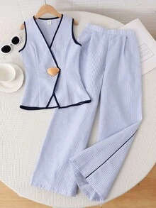 SHEIN Bộ đồ 2 món cho bé gái tuổi teen mùa hè, thanh lịch, thường ngày đi làm, gồm áo crop top tay ngắn cài kim loại và quần ống rộng cạp cao. - Màu xanh lam - Xem 2