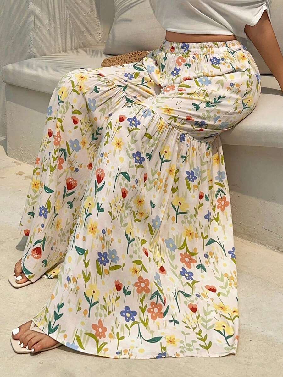 Dazy Plus Women's Lightweight Ditsy Floral Loose Wide Leg Pajama Pants, Elegant Plus Size Home Wear For Spring & Summer - Apricot - View 1