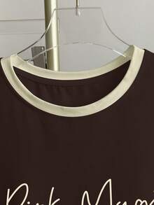 Resyla Kaos Wanita Lengan Pendek Kasual Leher Bulat dengan Motif Huruf Blok Warna - Coklat - View 3