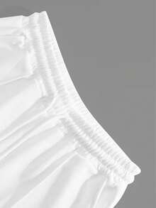Manfinity Homme 2 piezas Conjunto casual de hombre de tejido de gofre: Camisa de cuello con cremallera de manga corta y pantalones con cordón - Negro, mezcla de poliéster, adecuado para uso casual en primavera/verano - Blanco - Ver 3