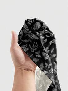 ROMWE Goth Vestido de tirantes finos con estampado de mariposas y polillas de estilo gótico y botánico, adecuado para vacaciones en la playa, tallas grandes - Negro - Ver 5