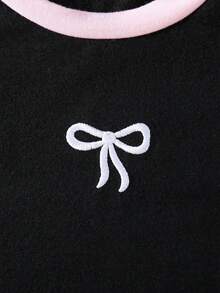 SHEIN 3套/6件女嬰夏季套裝包，可愛蝴蝶結刺繡上衣配對比色滾邊圓領與配套短褲套裝，超柔軟輕盈透氣面料，簡約甜美休閒風，適合0-3歲，日常穿著、遊戲約會與度假的百搭套裝 - 彩色 - 查看 6