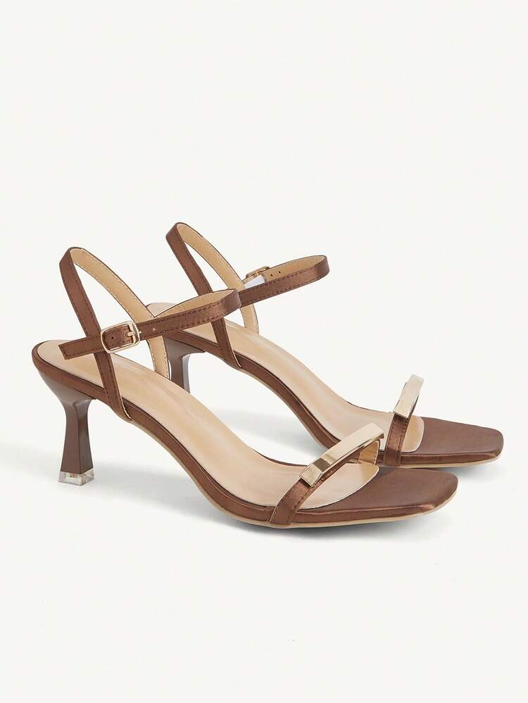 CUCCOO CHICEST Women's Summer New Metal Strap Square Open-Toed Kitten Heel High Heels Commuter Style Full Match Brown High Heels Sandals, Fashion Blogger Variable Work Outfit