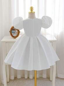 SHEIN Glamorique Kids 小女孩公主缎面连衣裙，白色，泡泡袖，花边装饰，生日派对，婚礼节日正式场合礼服，可爱 - 白色 - 查看 2