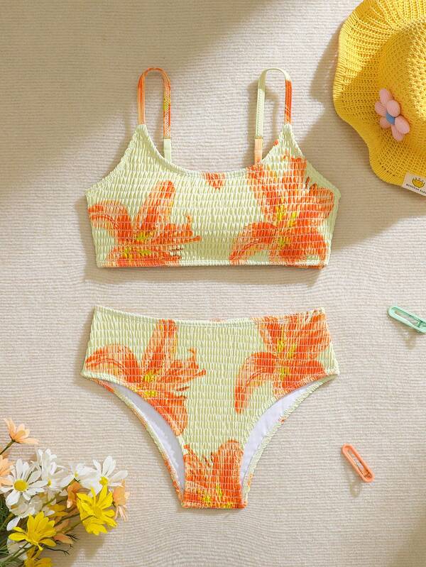 SHEIN Bộ bikini in họa tiết cho bé gái tuổi teen, phong cách nghỉ lễ, đồ đi biển, họa tiết ngẫu nhiên.