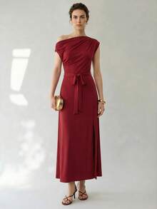 Uhlyne Uhlyne Women's Elegant High-Quality Burgundy Luxurious Chic Asymmetrical Shoulder Slit Fitted Slim Long Formal Dress For Party And Date - Burgundy - View 1