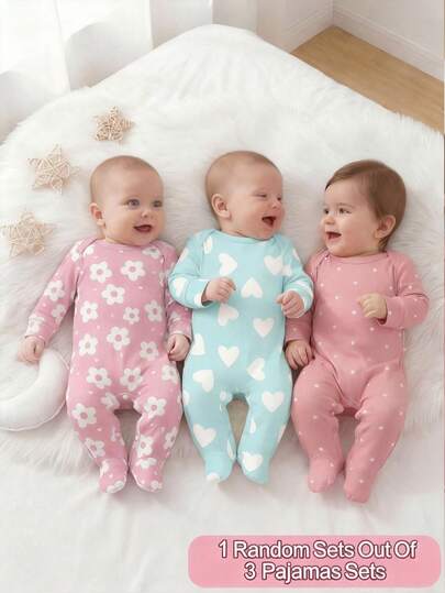 SHEIN [Ngẫu nhiên 3 bộ, gửi 1 bộ] Bộ áo liền quần cho bé sơ sinh in hình trái tim dễ thương, họa tiết hoa nghệ thuật, chấm bi hồng, thoải mái và tiện lợi, bộ đồ ngủ mùa xuân/hè mềm mại, giúp bé trông đáng yêu và năng động, chất liệu mềm mại và thoải mái.
