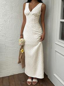 Sunnyshic 纹理碎花 V 领收腰 A 字形长裙 - 杏色 - 查看 4