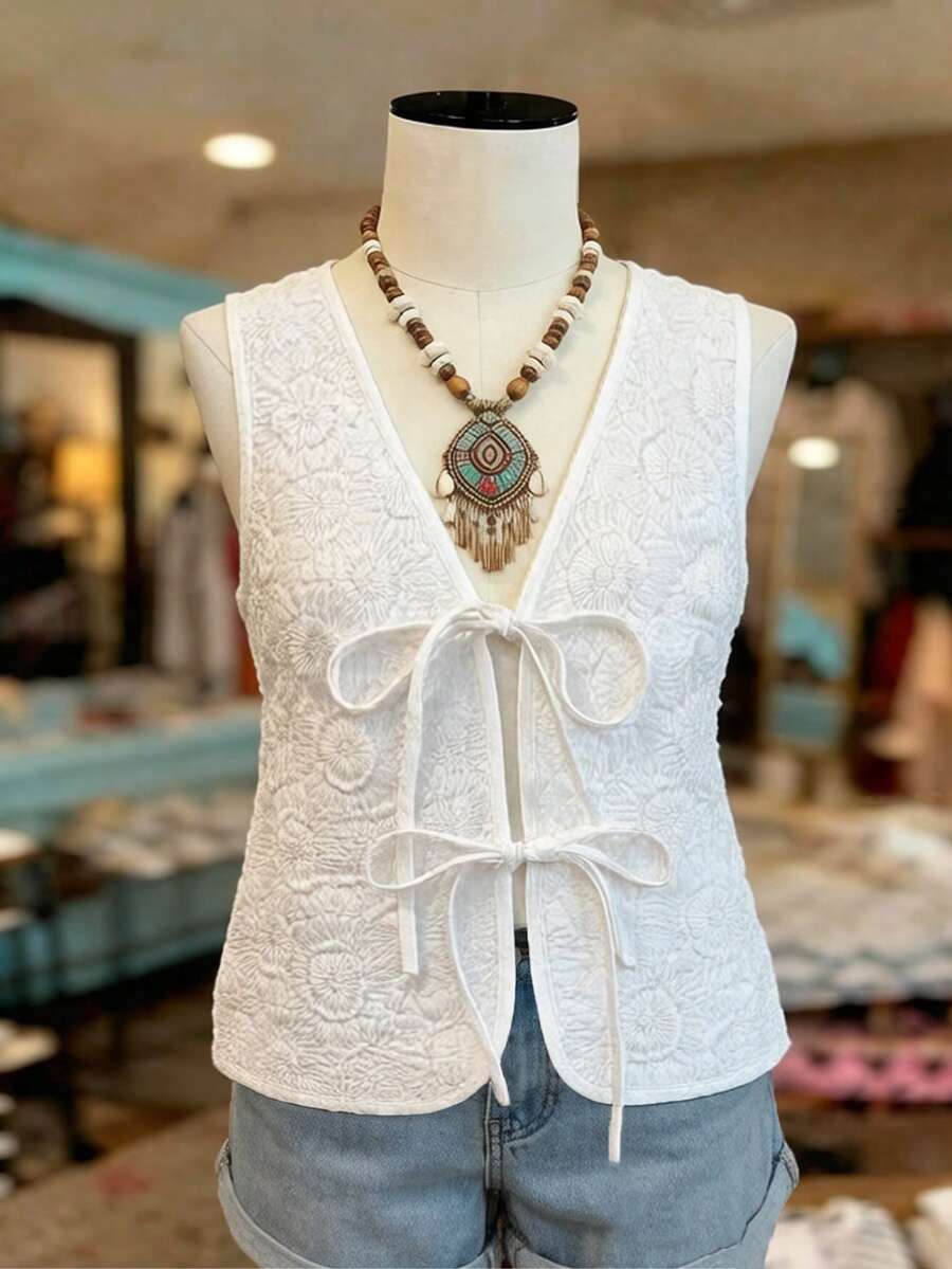 GlowEve 女士白色提花编织纹理V领系带无袖休闲背心，适合复活节、劳动节、生日、约会、休闲、海滩、旅行、春夏等场合。 - 白色 - 查看 1