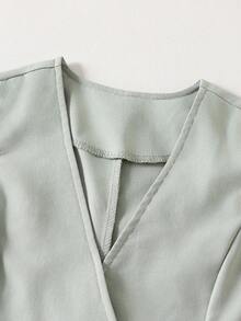 SHEIN 女童休闲牛仔背心裤套装，基础款V领无袖上衣搭配宽松直筒牛仔裤，适合春、夏、秋季海滩、度假、休闲聚会和节日穿着。 - 綠色 - 查看 7