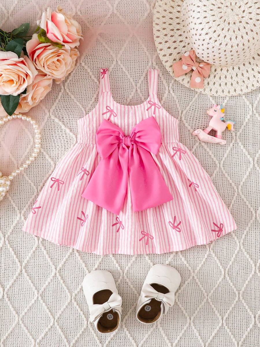 SHEIN Gaun Bayi Baru Lahir Lucu Bergaris dengan Hiasan Pita - Berwarna merah muda - View 1