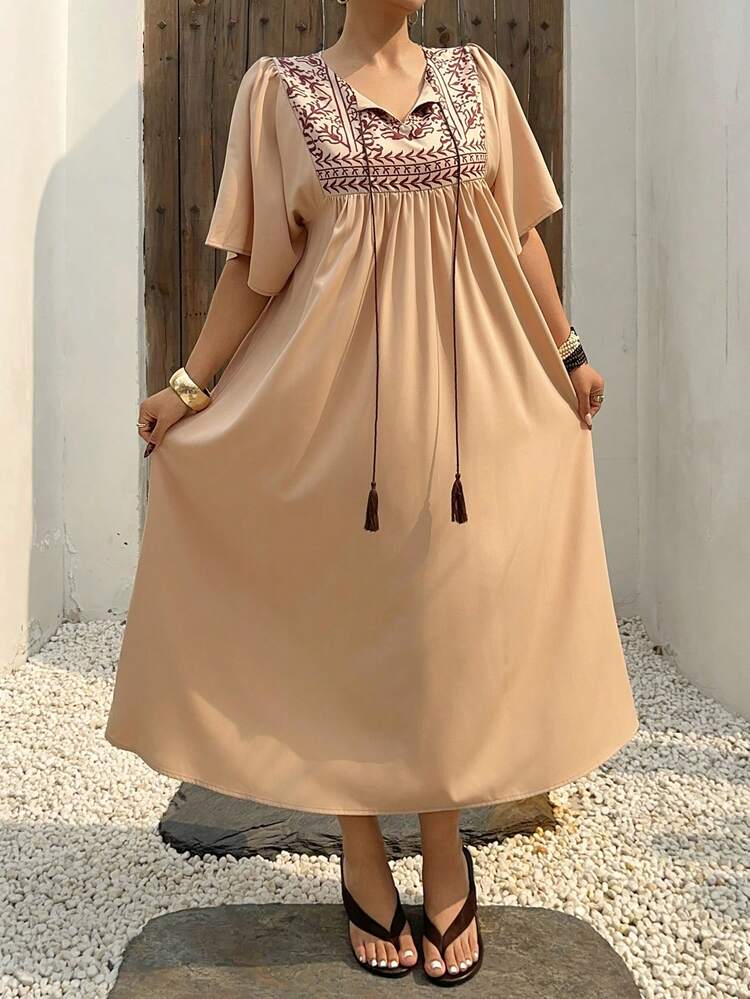 Dazy Plus Plus Size Women's Elegant Patchwork Tie-Strap Ruffle Sleeve Dress, Vacation Style, Spring/Summer Boho