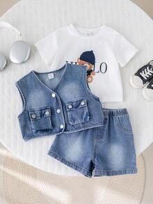 SHEIN 三件套包括白色T恤、男婴夏季休闲牛仔背心外套、白色小熊T恤、牛仔短裤、牛仔套装、背心套装、夏季套装、幼儿男童服装 - 彩色 - 查看 5