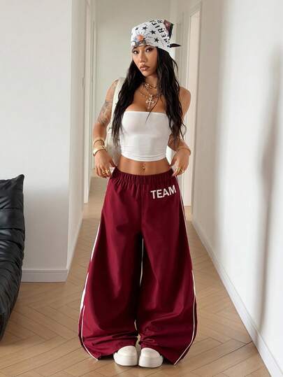 SHEIN HypeZone 2pcs/Set Women Street Casual Sports Racewear Bandeau Top And Pants