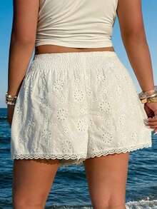 GalTyme Plus Size White Solid Lace Patchwork Hollow Out Embroidery Casual Shorts,Summer Boho Beach Holiday Elegant Vacation Fairycore Y2k Chic - White - View 2