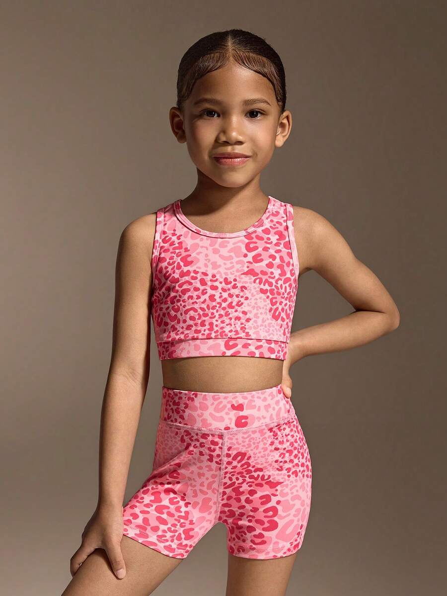 SHEIN Light Pink Summer Gym Tank Top And Shorts Set For Young Girls,Cute Printed Soft Stretchy Fabric Activewear For Playtime,Casual Outings&Light Activity - Pink - View 1