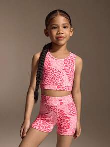SHEIN Light Pink Summer Gym Tank Top And Shorts Set For Young Girls,Cute Printed Soft Stretchy Fabric Activewear For Playtime,Casual Outings&Light Activity - Pink - View 3