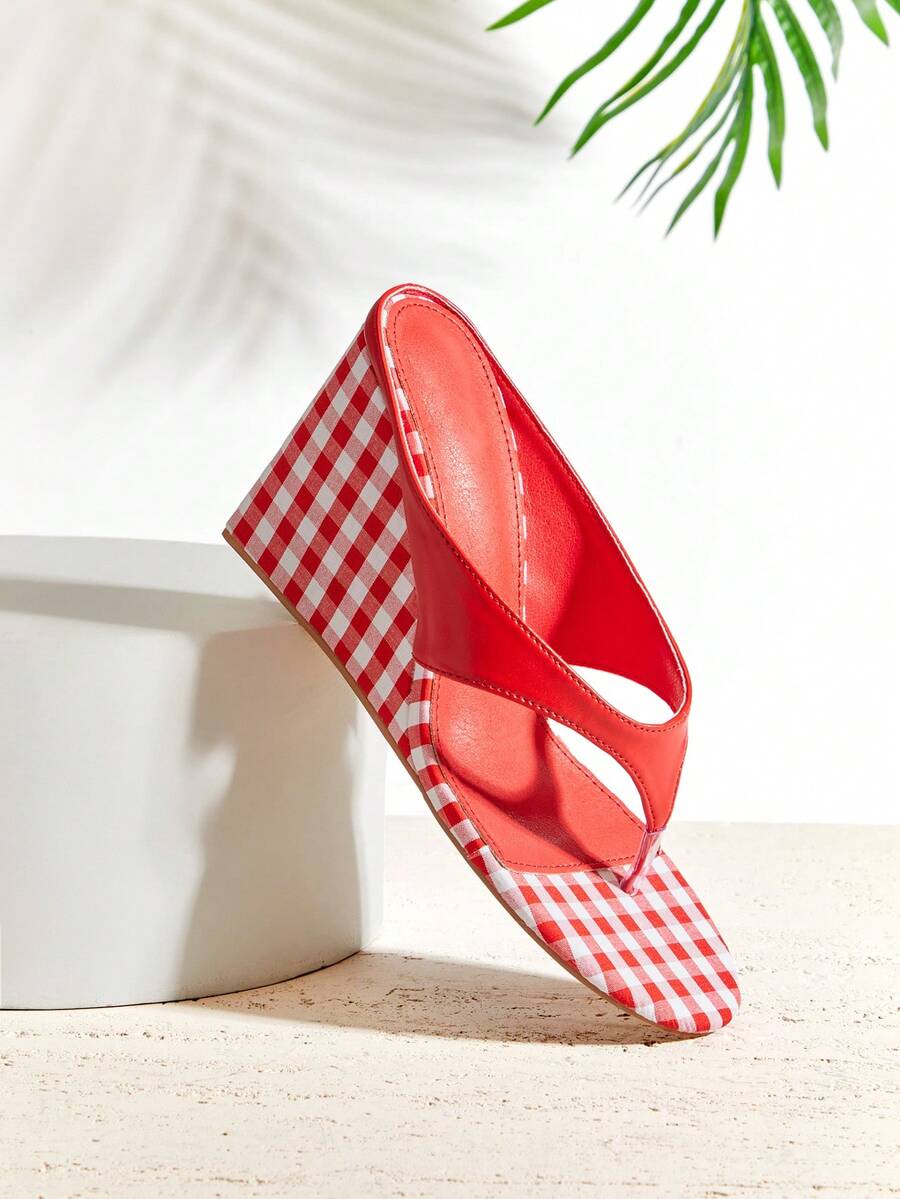 Solezae Women's Chic Casual Checkered Gingham Slip-On Thong Strap Wedge Sandals - Red - View 1