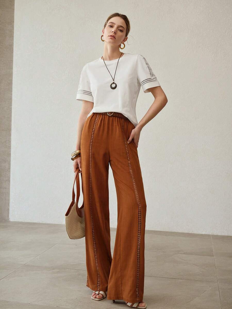 MOTF PREMIUM 女士白色撞色蕾丝短袖T恤，夏季款 - 白色 - 查看 1