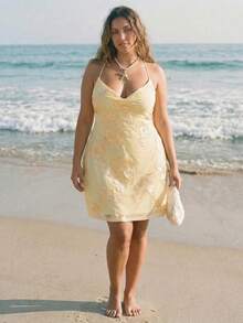 SHEIN BAE Plus Size Women's Sexy Vacation Style Yellow Beaded Embroidered Tie-Up Backless Camisole Dress,Yellow Bodycon Backless Tie Strap Sequin Mermaid Hem Mini Dress, Tight Fitting Scoop Neck Sleeveless Short Dress For Summer Beach Vacation - Pale Yellow - View 6
