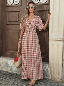 Elegante vestido de mujer con cuello en V profundo, mangas cortas y cintura ceñida, en estilo francés con tejido a cuadros azul y blanco - Rojo - Ver 7