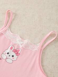 女童蝴蝶兔子图案“快乐”印花吊带背心配蕾丝边和短裤睡衣套装，休闲家居服 - 粉色 - 查看 6