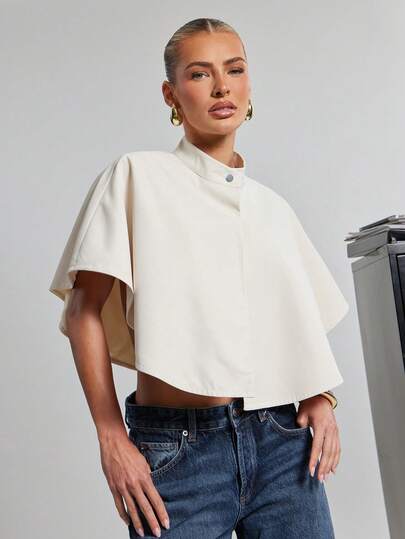 Hauture Cropped Cape Top With Snap Closure